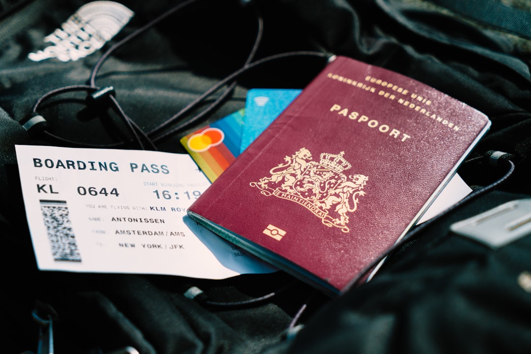 How to Avoid Travel Scams: Smart Tips for Safer Trips